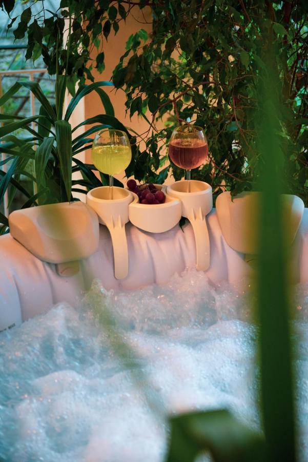 Luxury Katrinas Apartment With Outdoor Jacuzzi Corfu  Eksteriør bilde