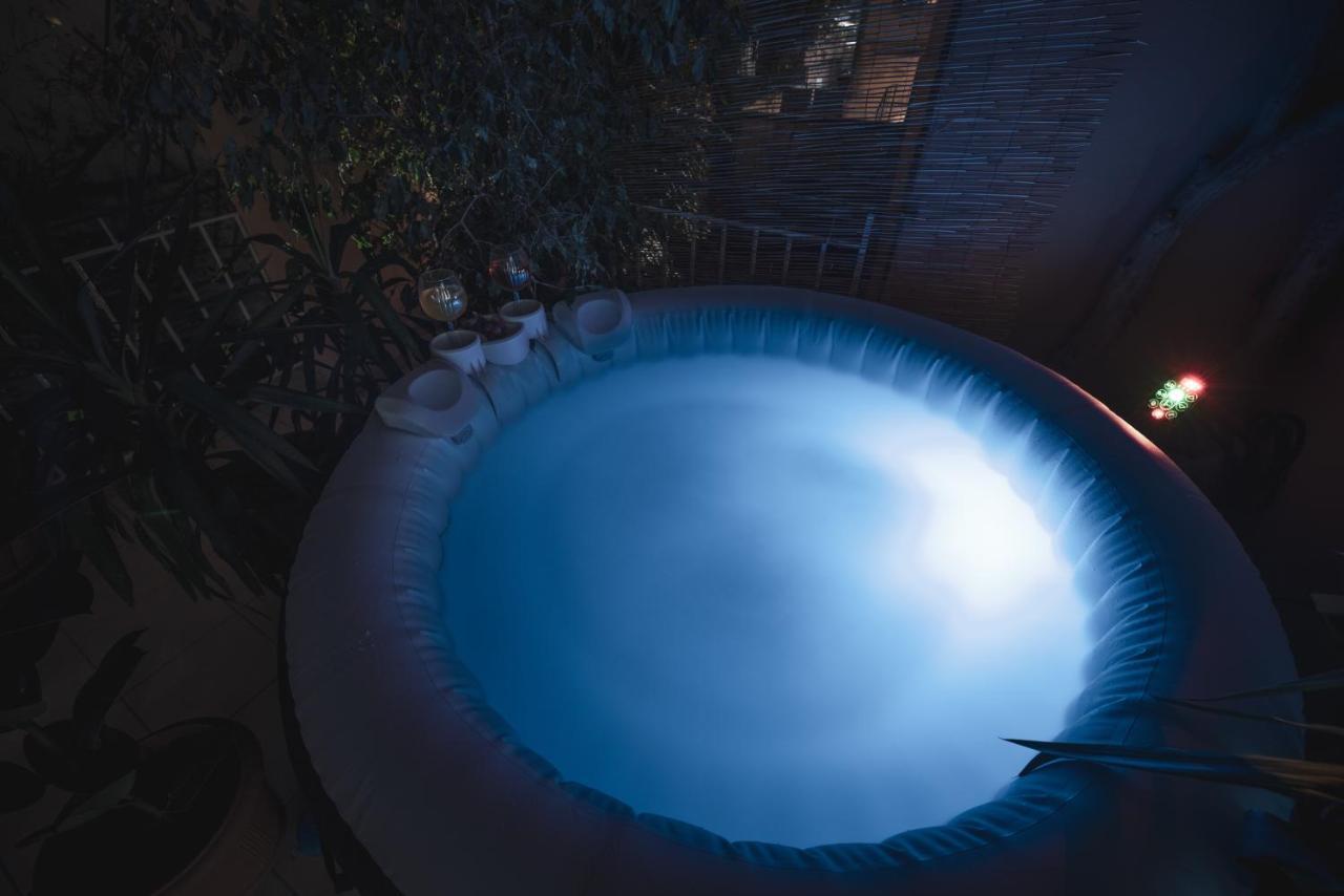 Luxury Katrinas Apartment With Outdoor Jacuzzi Corfu  Eksteriør bilde